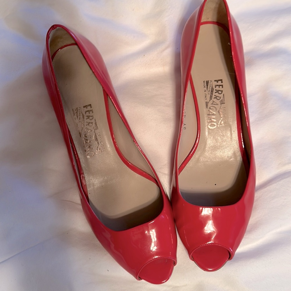 Salvatore Ferragamo, bright pink open toe pumps, size 9.5